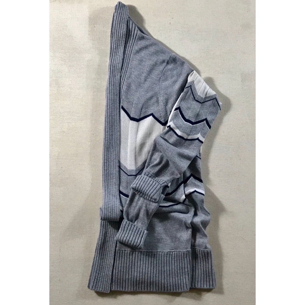 Banana Republic Navy Gray Chevron Shawl Cardigan